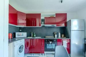 Maisons de vacances House with garden near beach : photos des chambres