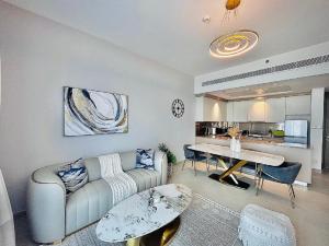Modern 1 BR Apartment at JVC Dubai Prime Location!