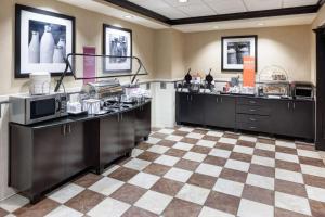 Hampton Inn & Suites Gainesville Downtown