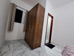 Casa com piscina em itanhaem
