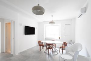 Claudio Vaticano Home