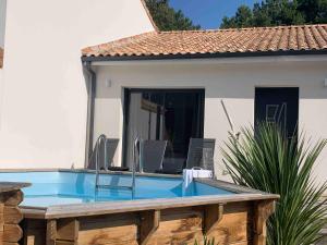 Villas Le Verdonmer - Villa for 6 with pool, 700 m fro the beach : photos des chambres