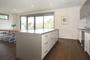 Rolling Waves in Pt Leo