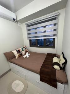 Cozyhome by LV & SG - S residences MOA PASAY unit condo