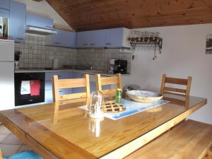 Appartements Charmant 4 pieces pour 6 pers., a 300m des pistes avec Wi-Fi, balcon et parking, Villeneuve - FR-1-762-3 : photos des chambres