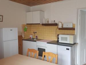 Appartements Appartement Briancon, 2 pieces, 4 personnes - FR-1-762-8 : photos des chambres