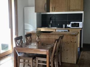 Appartements Appartement Saint-Chaffrey , 2 pieces, 6 personnes - FR-1-762-20 : photos des chambres
