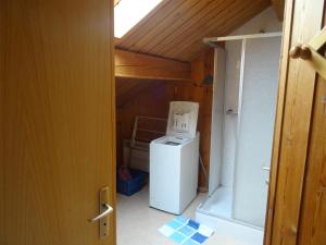 Appartements Charmant 2 Pieces + Coin Montagne - Parking Prive, WiFi, Proche Pistes - FR-1-762-31 : photos des chambres