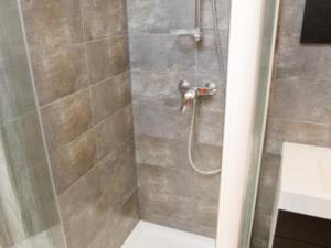 Appartements Duplex 3 Pieces avec Jardin Privatif, Wifi et Parking a Serre Chevalier - FR-1-762-17 : Appartement