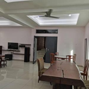 Bonsai Homestay Kluang - B17