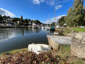 Appartements Pavillon Nizon - Campagne Parking Paisible : photos des chambres