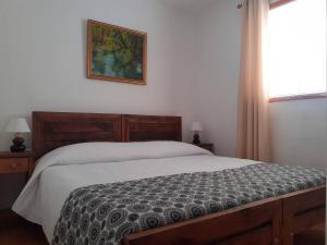 Room in Lodge - Valparaluz House, 2 People, Private Bathroom no1641