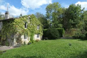 B&B / Chambres d'hotes Le Moulin Aux Ecrevisses : photos des chambres