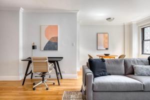 Kips Bay 1br w gym nr empire state building NYC-1214