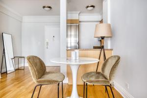 Murray Hill 1BR w Elevator Gym DM on 6 line NYC-624