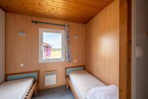 Campings Camping Les Vosges du Nord : photos des chambres