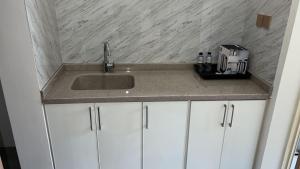 شقق ابراج الثريا للشقق المخدومة