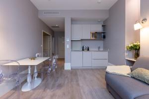 Appartements La Maison Blanche - AppartHotels de charme Chic & Cosy a 350m du coeur de ville de Limoges - Acces autonome : photos des chambres