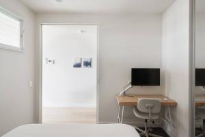 Stylish Gem and Stunning Views in Heart of Richmond