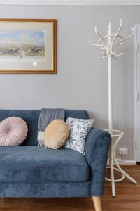 Rosewood Lodge - Cottage Charm off High Street