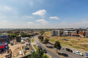 Bright, Open Plan-Living with Stunning City Views