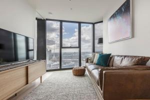Elevated City Lifestyle by Melbourne Square