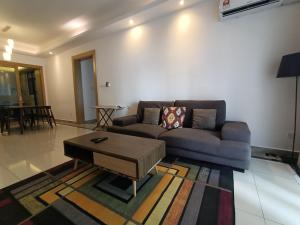 R&F princess cove family premium suites