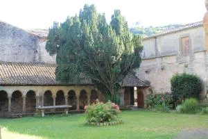 logement au sein d une abbaye cistercienne - Carlipa
