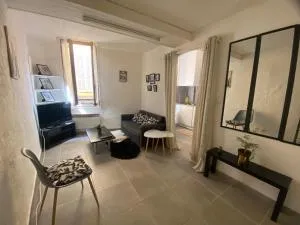 Aix Centre Ville Proche Mairie - 加尔达讷