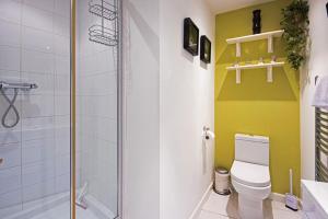 Isis Lakes 84 - Tortola Lodge