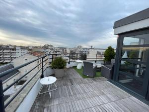 Appartements Magnifique appartement 3 etages avec terrasse : Appartement