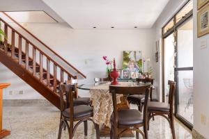 Quarto de Casal em Apartamento - Belo Horizonte - Buritis