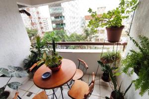 Quarto de Casal em Apartamento - Belo Horizonte - Buritis