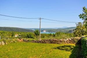 Holiday home in RakaljIstrien 8724