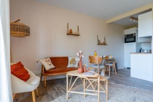 Appartements Le Nichoir de la Colline - Parking & Wifi : photos des chambres