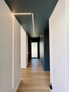 Villas Villa neuve contemporaine avec piscine : photos des chambres