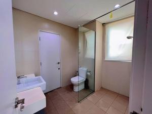 Comfy Staycation 4PX with Free Parking, Direct Linked SOGO & Central I-CITY