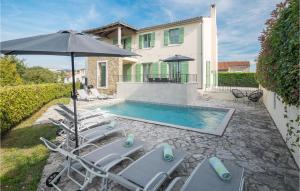 Amazing Home In Baredine With 4 Bedrooms, Wifi And Outdoor Swimming Pool