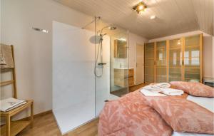 1 Bedroom Lovely Apartment In Bredene