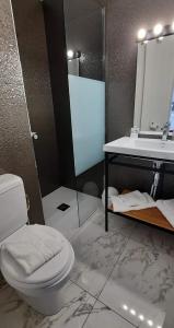 Hotels Hotel de France : photos des chambres