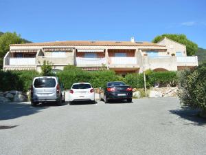 Appartements Appartement Cavalaire-sur-Mer, 3 pieces, 4 personnes - FR-1-226B-78 : photos des chambres