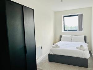 Stunning one bedroom apartment in Old Trafford