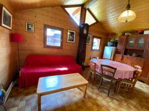 Chalets In the heart of the village : photos des chambres