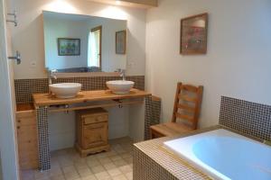 Chalet avec du charme, 12 personnes, 4 chambres - CH24