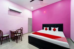 Hotel O by OYO Raj Munmun Hotel