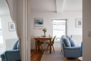 Après Beach Apartment Sleeps 4 Penzance