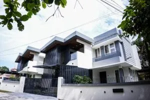 Zennova Furnished Apartment - Haripād