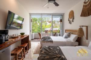 NHOA 207A Lux 2BR Condo Pool View in Aldea Zama