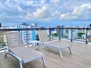 Lovely City Center Condo