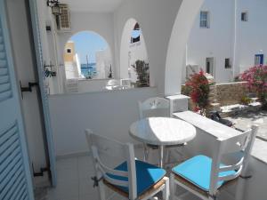 Nicolas Studios Antiparos Greece